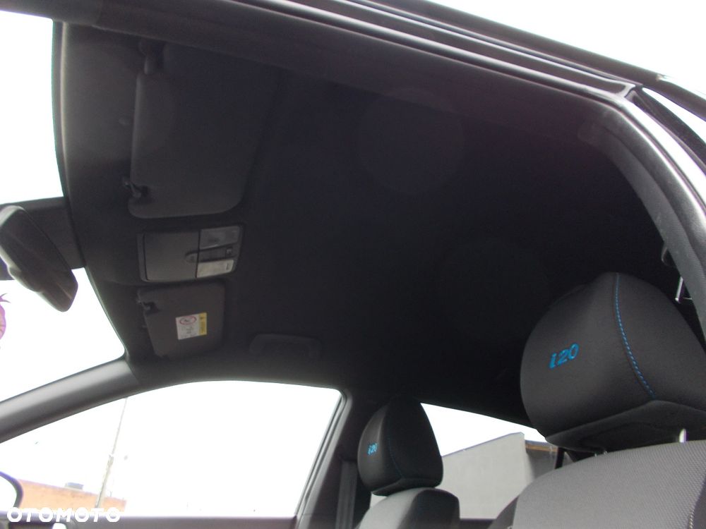 Hyundai i20 1.2 Passion Plus - 25