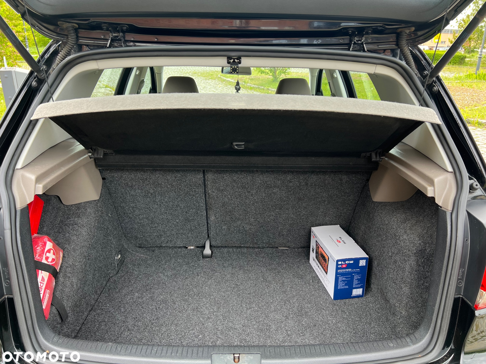 Volkswagen Golf 1.6 Comfortline - 29