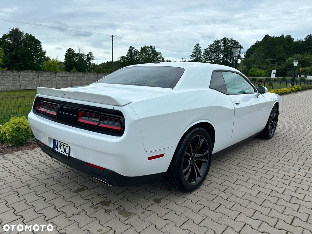 Dodge Challenger 3.6 SXT - 6