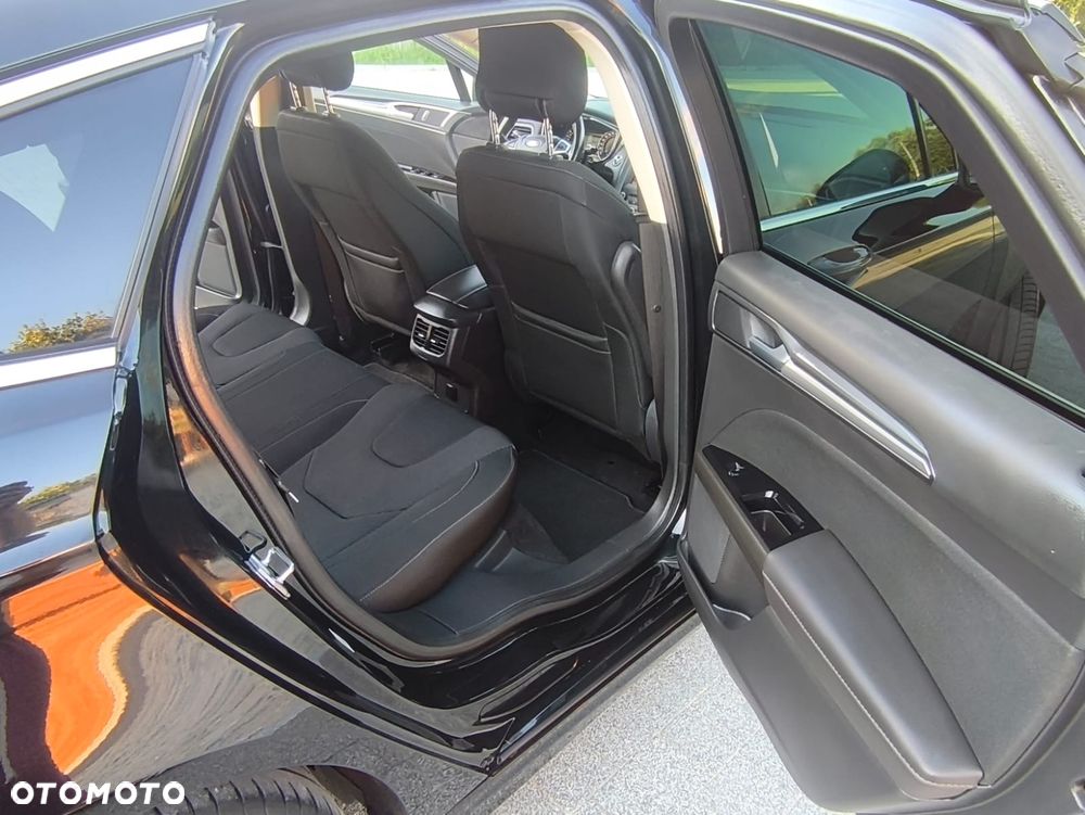 Ford Mondeo 2.0 TDCi ECOnetic Start-Stopp Business Edition - 16