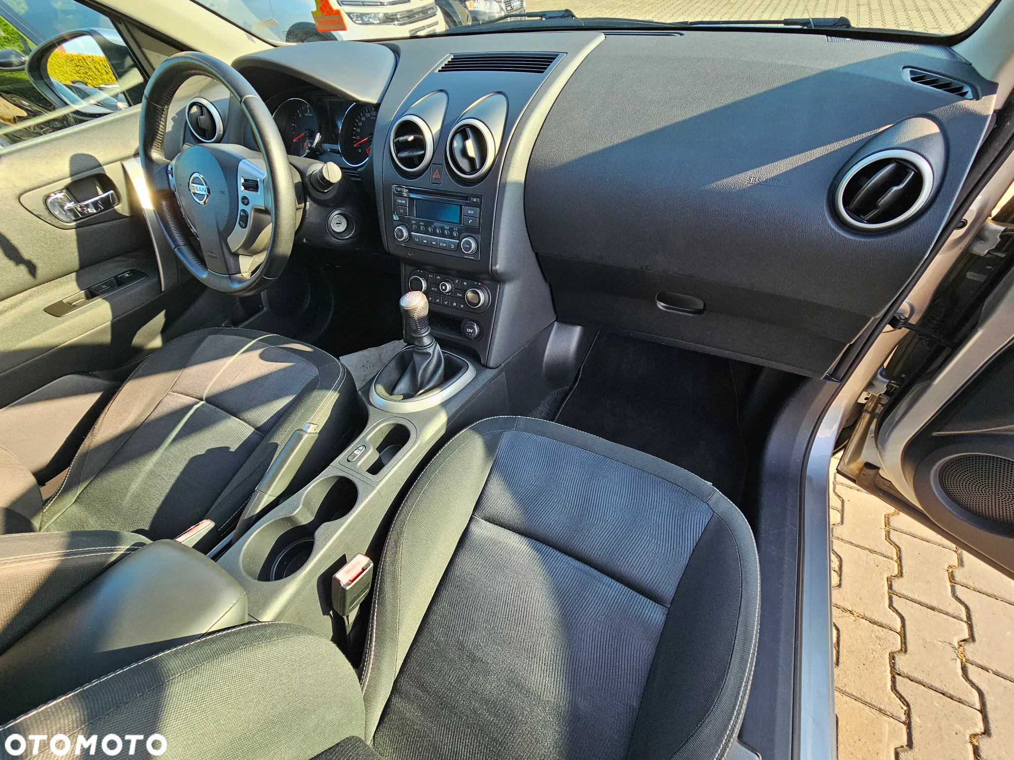 Nissan Qashqai - 14