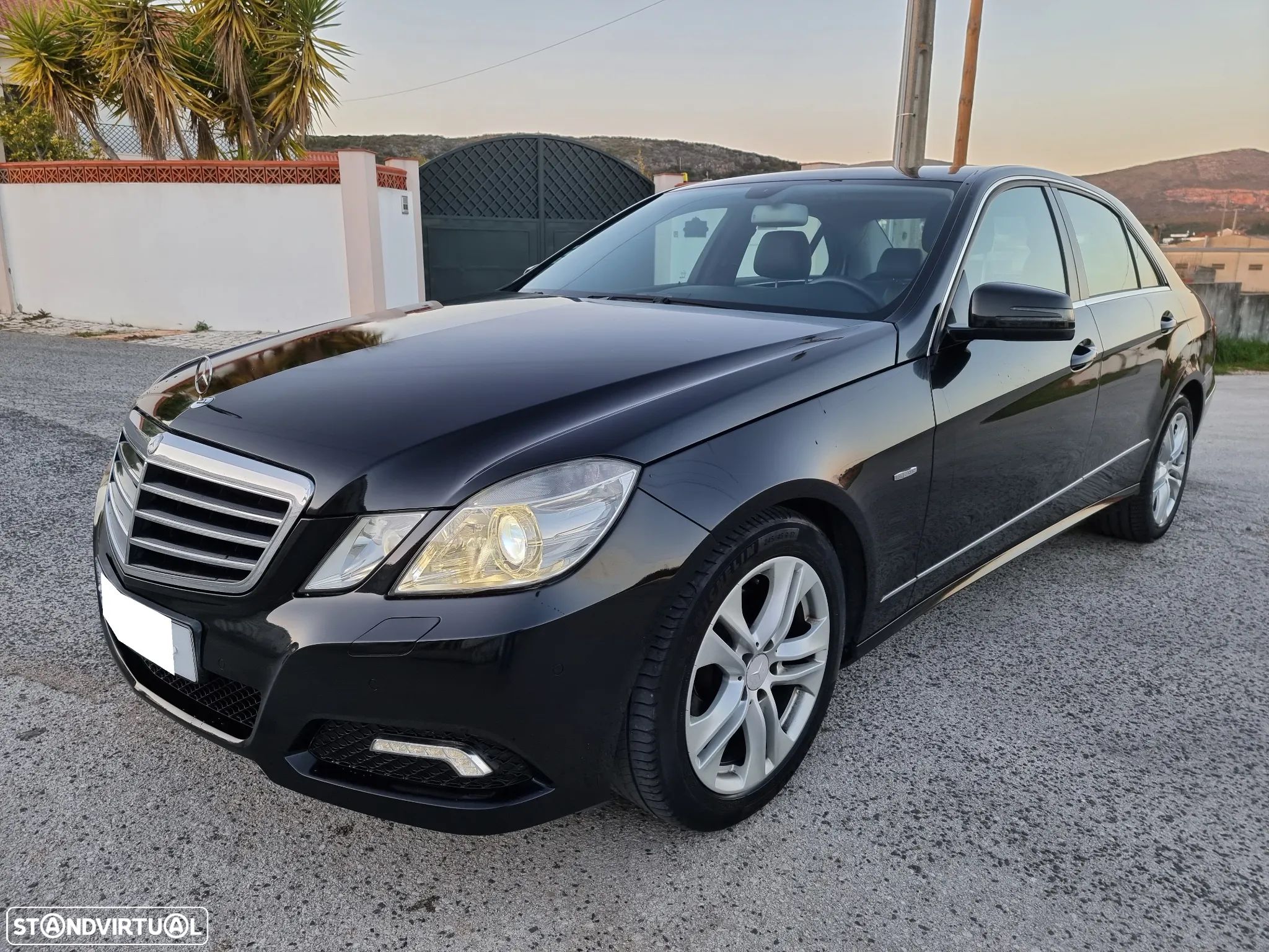 Mercedes-Benz E 220 CDi Avantgarde BE Auto. - 1