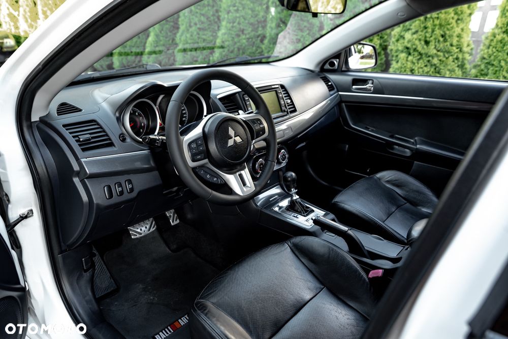 Mitsubishi Lancer 2.0 Ralliart MR - 17