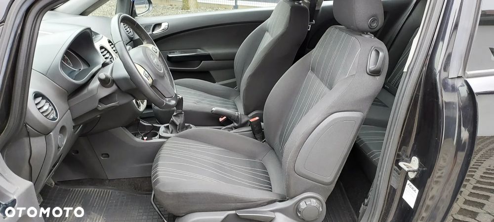 Opel Corsa - 9
