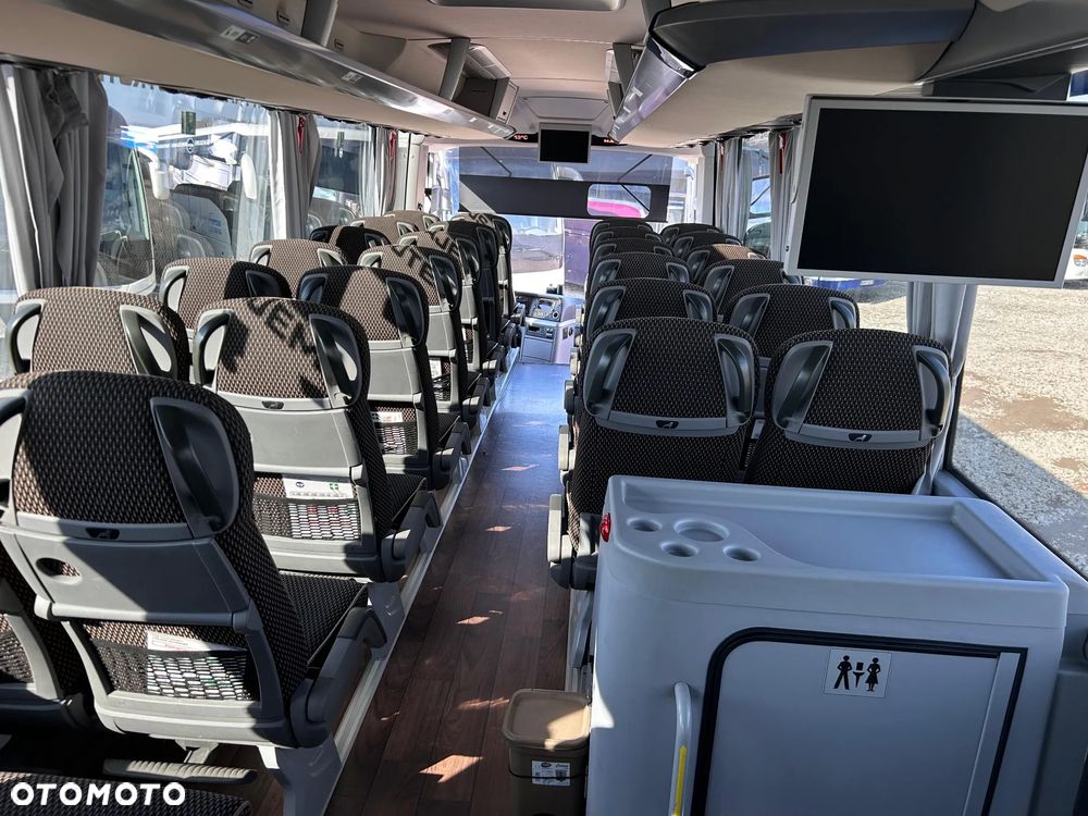 MAN Lion's Coach - 24