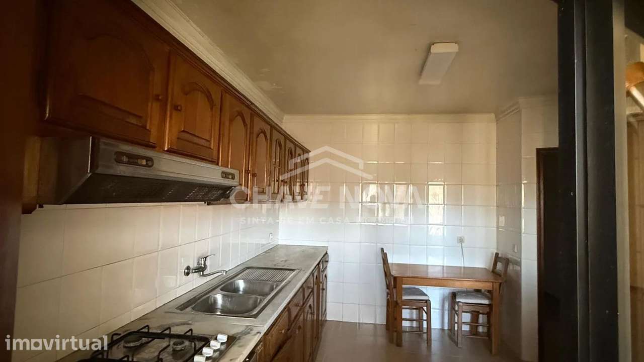 Apartamento T1 na Maia com varanda e garagem - Grande imagem: 3/14