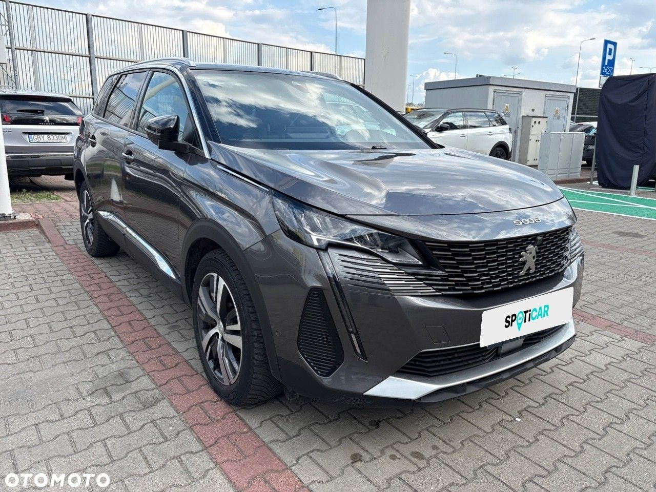 Peugeot 5008 1.5 BlueHDi Allure S&S EAT8 - 3