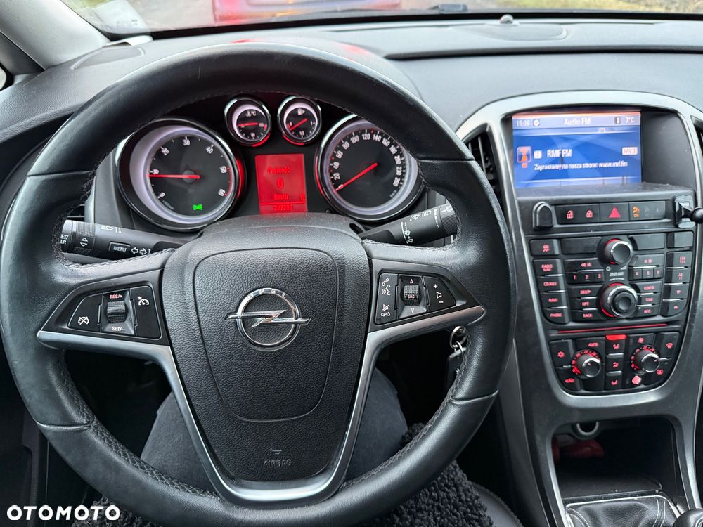 Opel Astra 1.7 CDTI Cosmo - 7