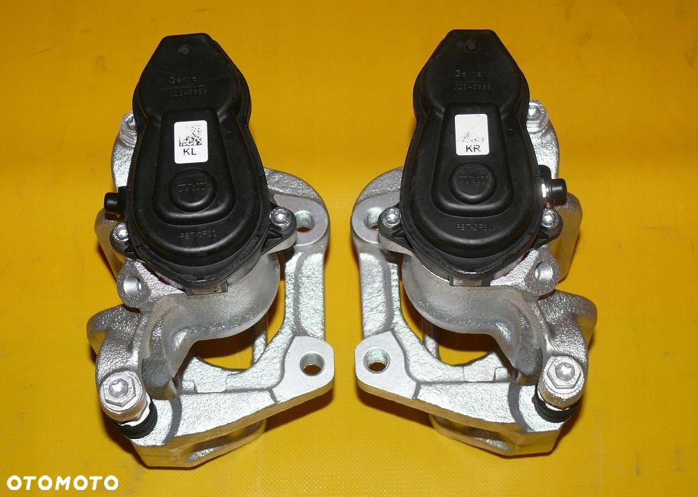 ZACISKI JARZMA LEWY PRAWY PRZÓD TYŁ BMW SERIA 5 F10 F11 348/36 330/20mm 10- - 12