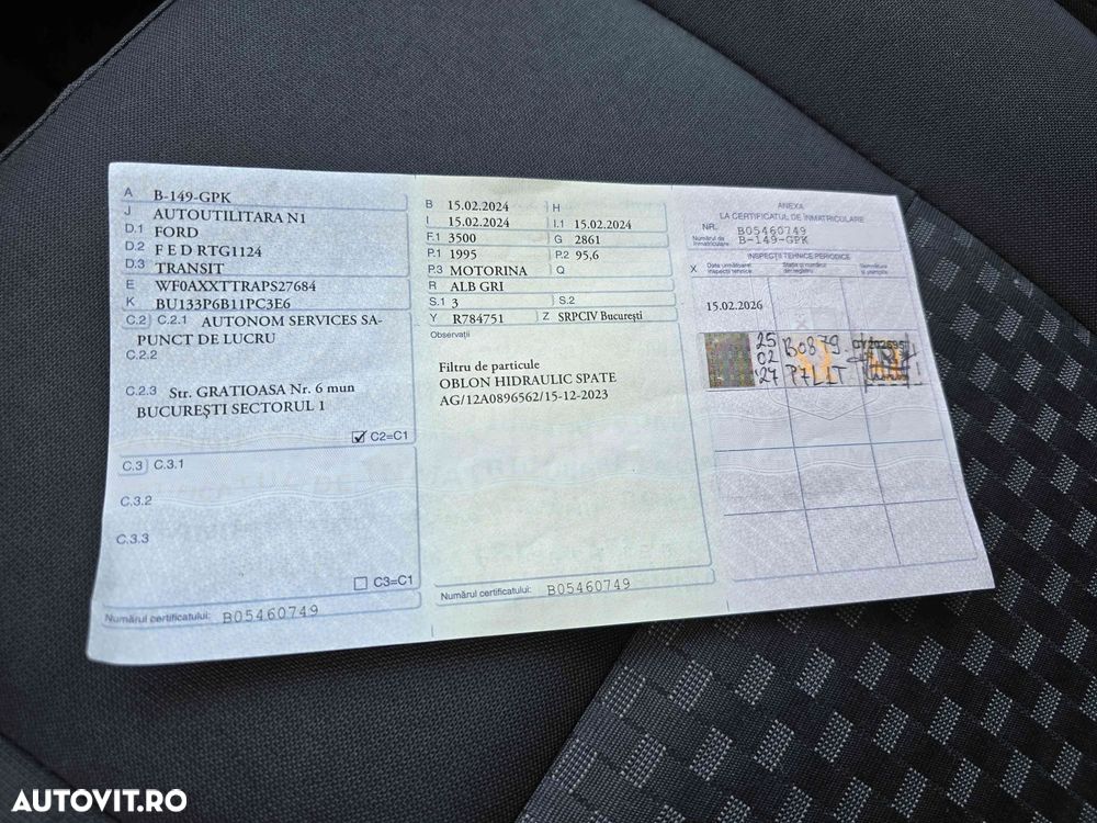 Ford Transit - 15