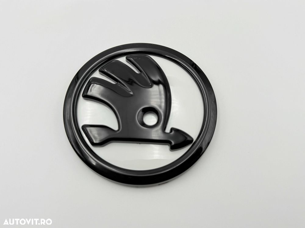 Set Embleme Compatibile Skoda fata/spate alb/negru 90/80 mm - 7