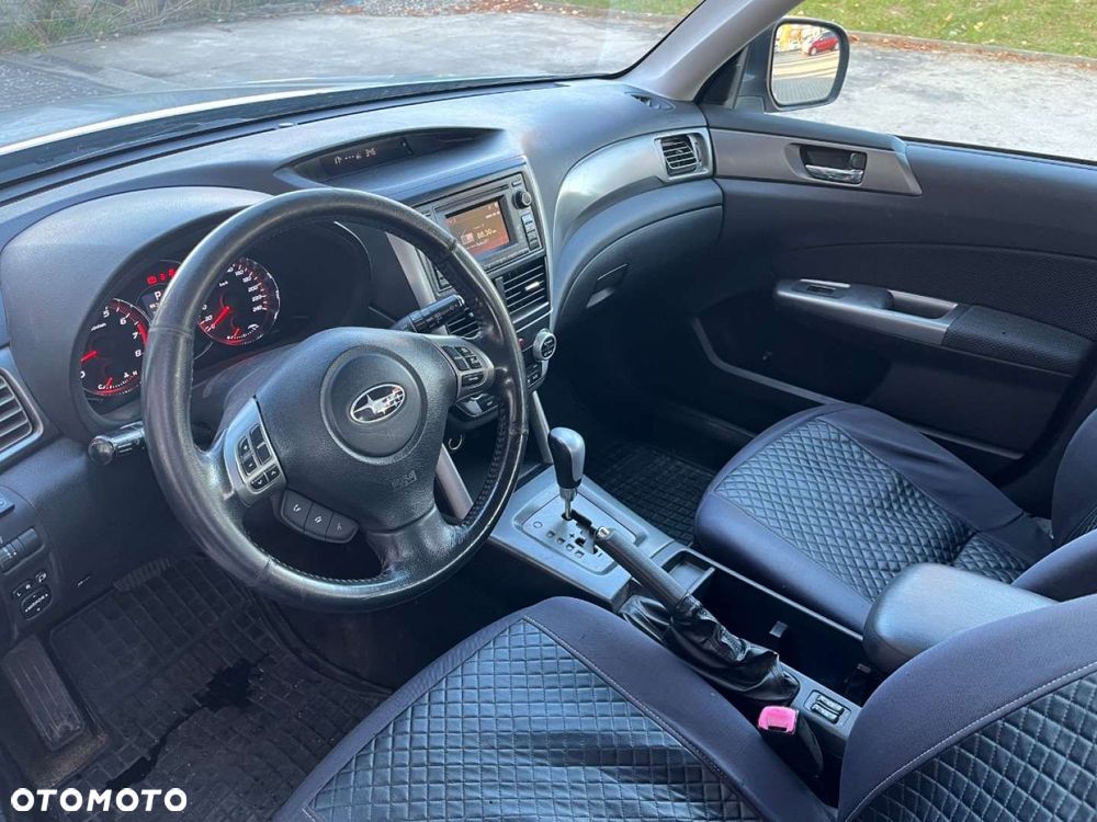 Subaru Forester 2.0i Comfort Lineartronic - 8