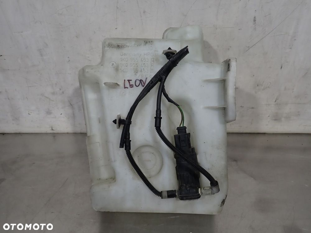 ZBIORNICZEK SPRYSKIWACZY SEAT LEON II   1K0955453Q 1K0955453R 1K0955453S - 4