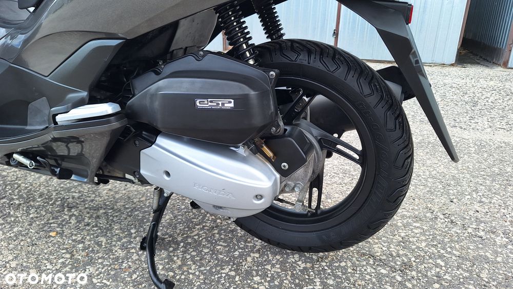 Honda PCX - 8