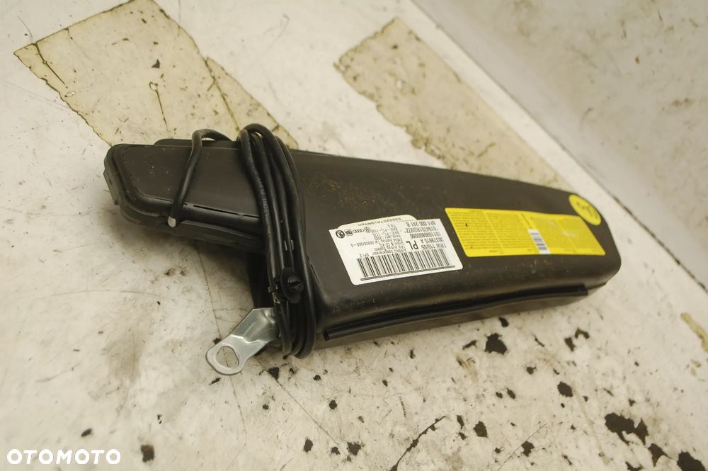 PODUSZKA FOTELA PRAWY LEWY PRZÓD PRAWA LEWA PRZEDNIA 8P4880242B 8P4880241B AUDI A3 8P 5D SPORTBACK - 6