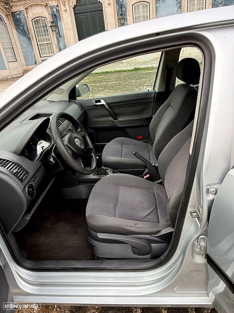 VW Polo 1.2 Trendline - 12