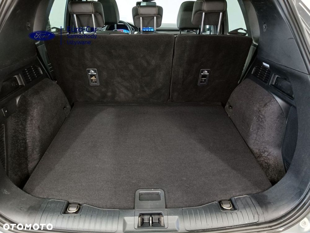 Ford Kuga - 9