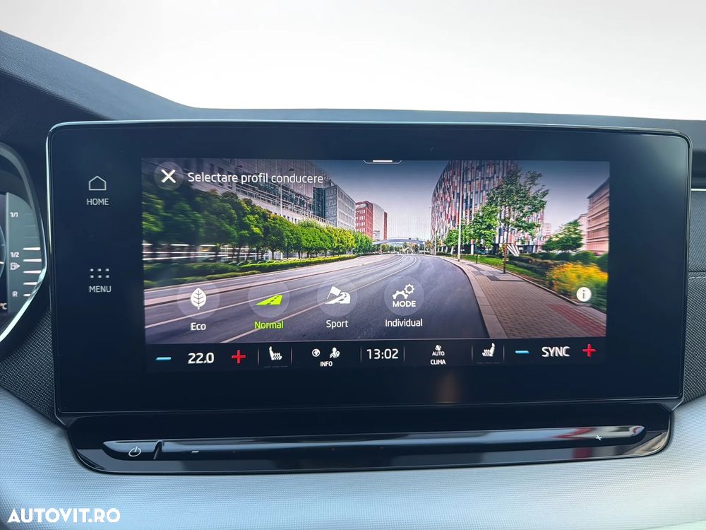 Skoda Octavia Combi 2.0 TDI DSG Style - 20