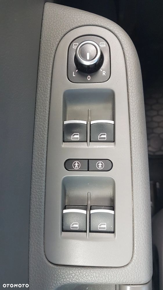 Volkswagen Sharan 2.0 TSI Highline DSG - 22