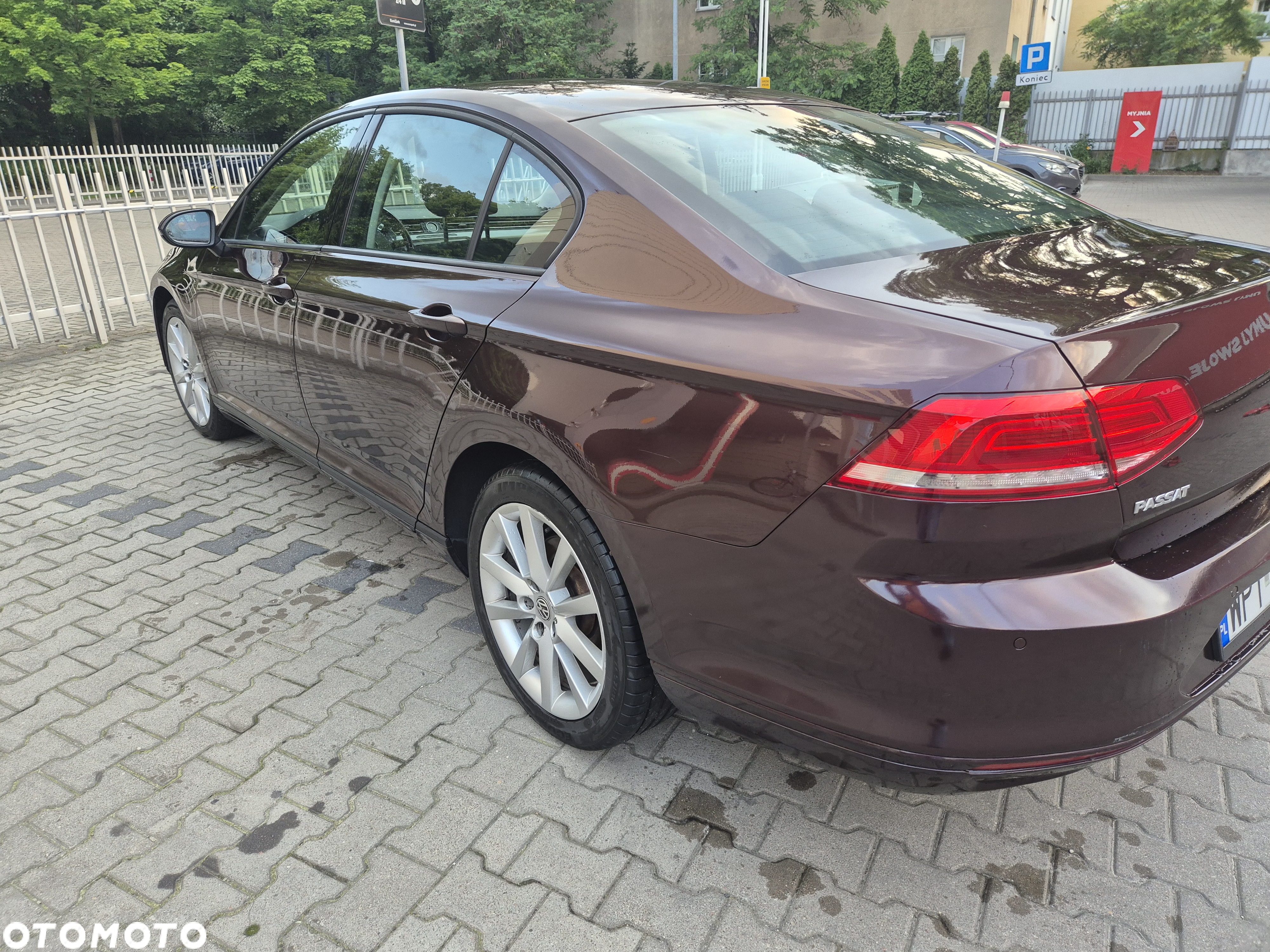 Volkswagen Passat - 6