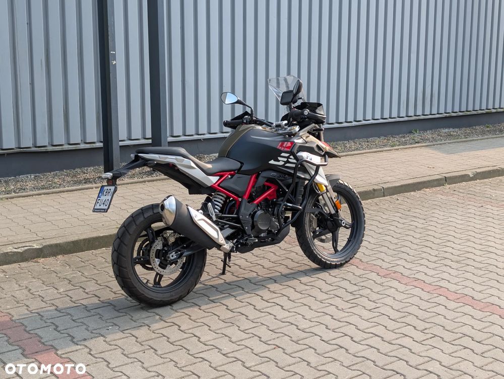 BMW G - 3
