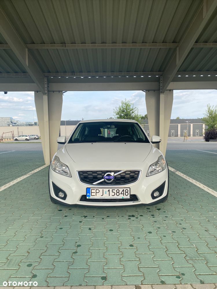 Volvo C30 D2 R-Design - 10