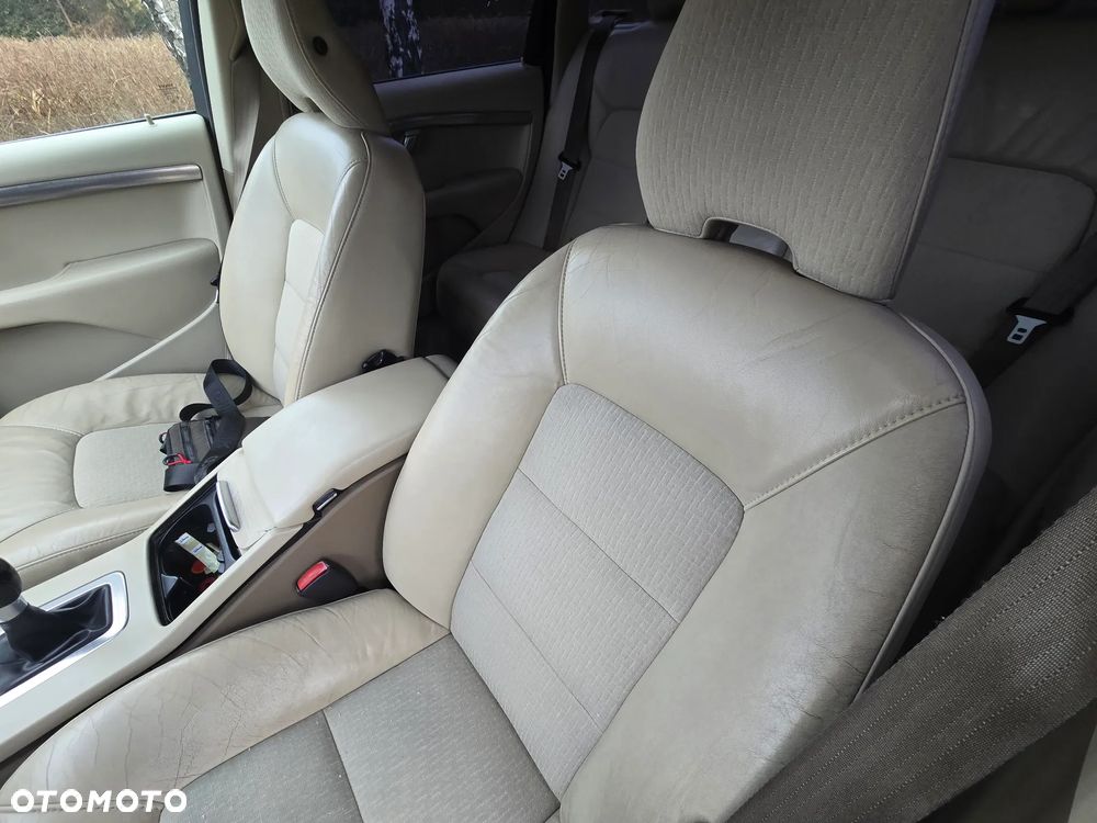 Volvo V70 2.0 - 21