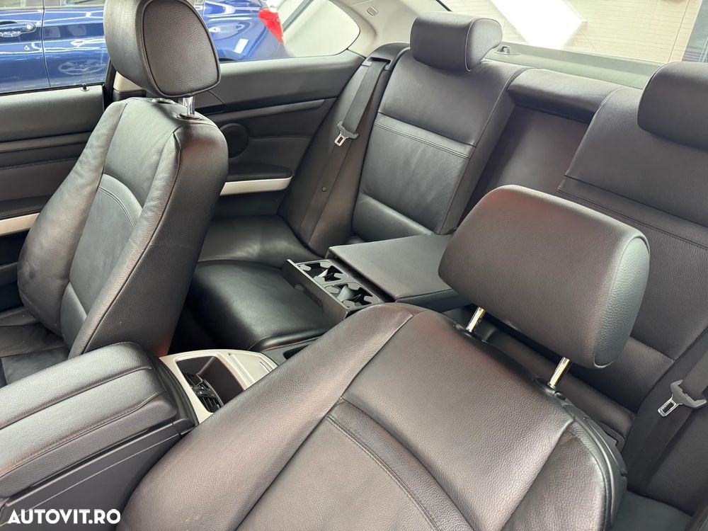 BMW Seria 3 320d Aut. Edition Exclusive - 6