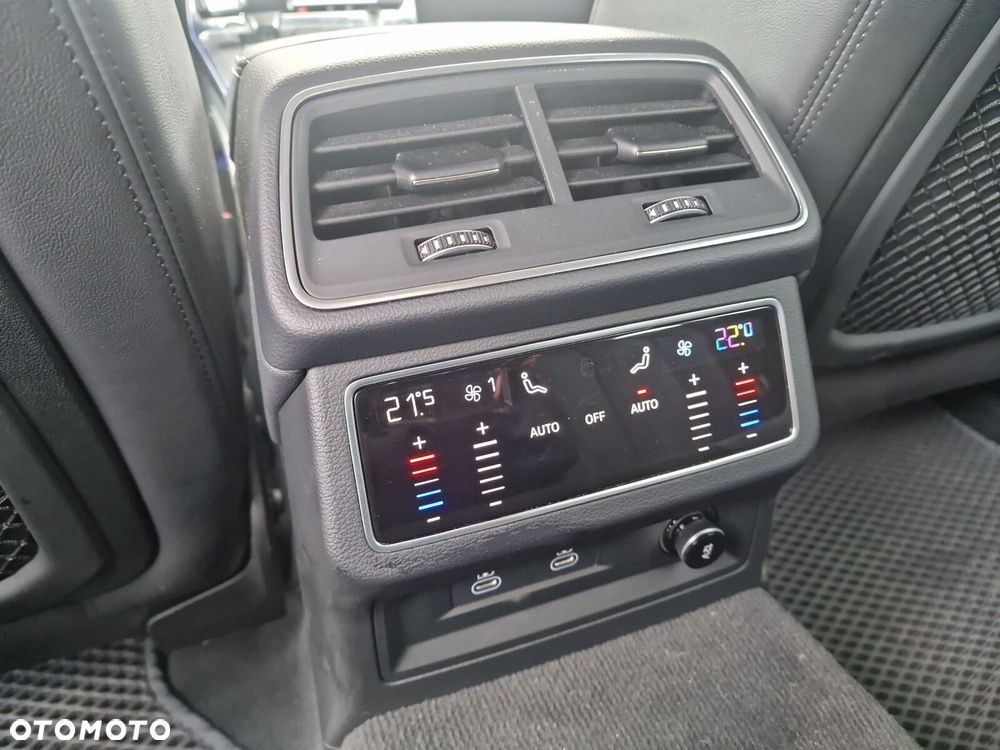 Audi A6 Allroad - 25