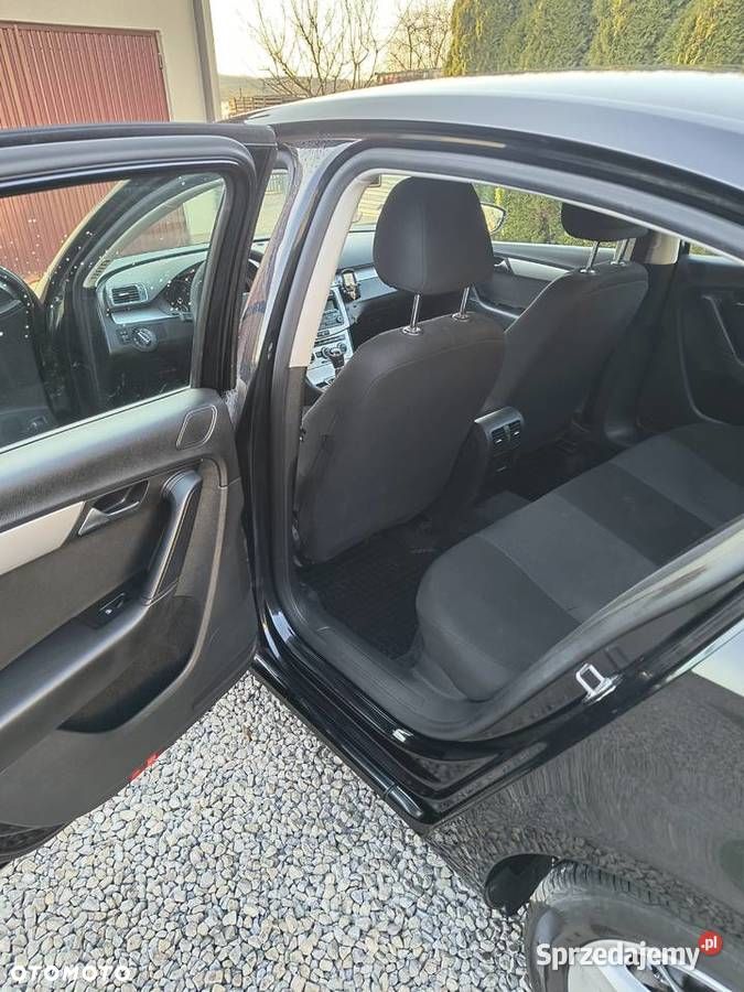 Volkswagen Passat 1.6 TDI BlueMotion - 11