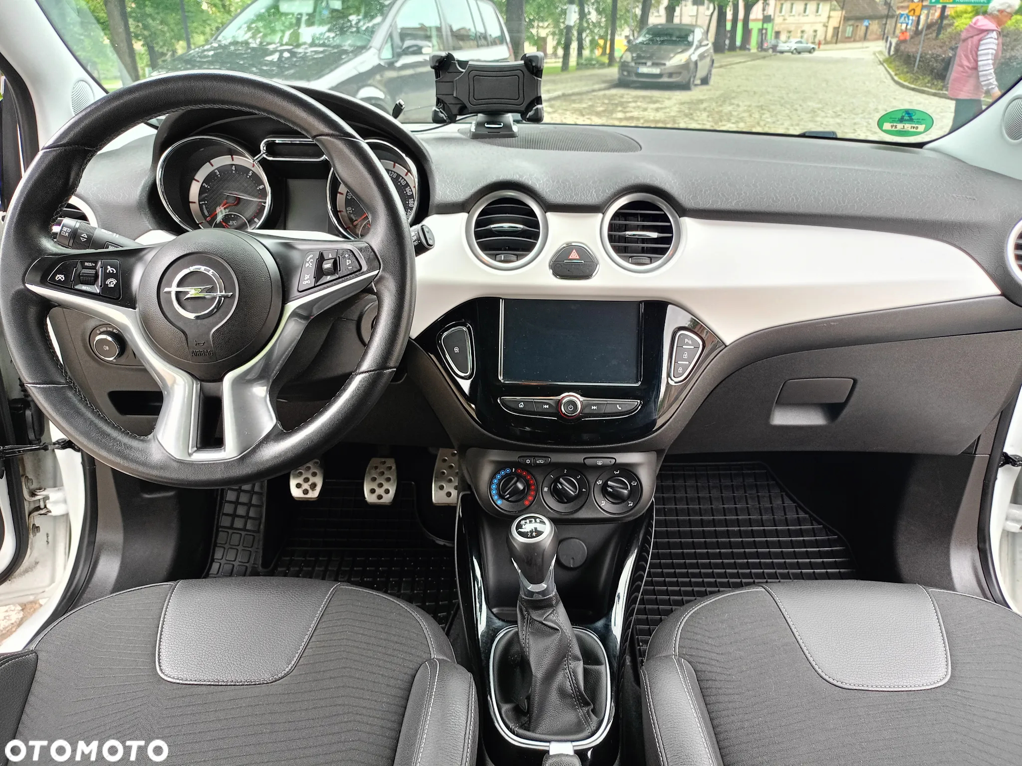 Opel Adam 1.4 Rocks - 17