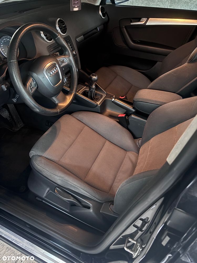 Audi A3 Sportback - 14