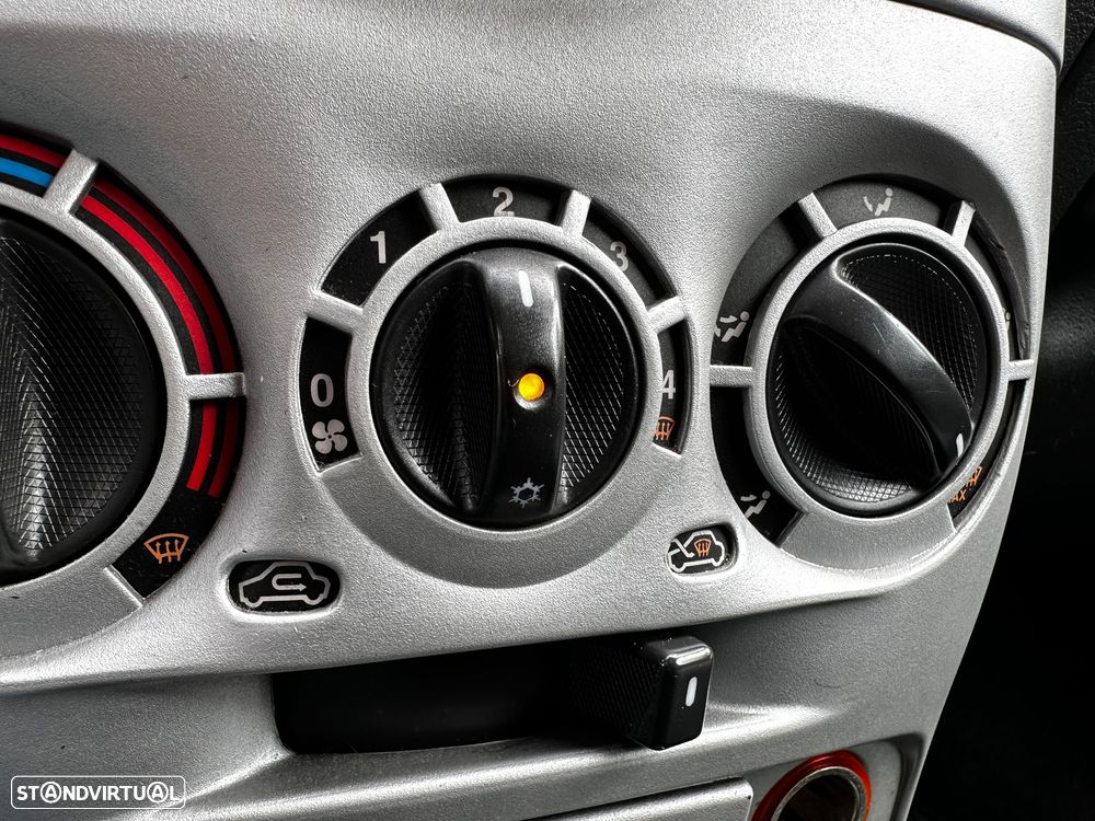 Fiat Punto 1.2 60 Sound - 15