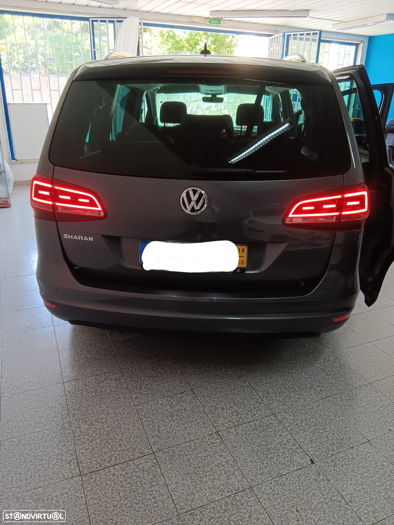 VW Sharan 2.0 TDI Confortline DSG - 4