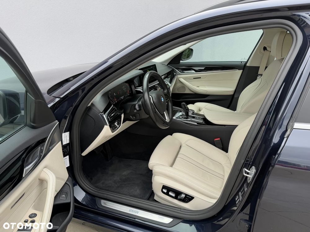 BMW Seria 5 520d - 10