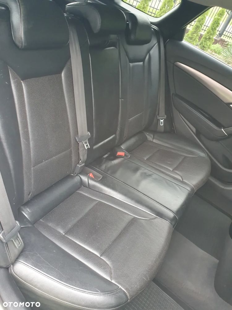 Hyundai i40 Kombi blue 1.6 Trend - 23