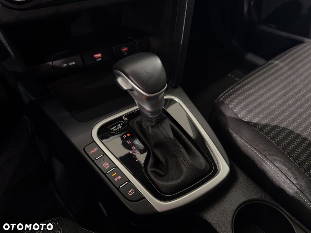 Kia XCeed - 28