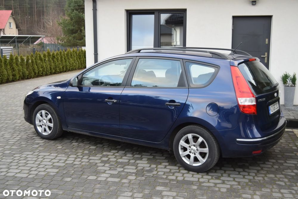 Hyundai i30 1.4 Base - 12