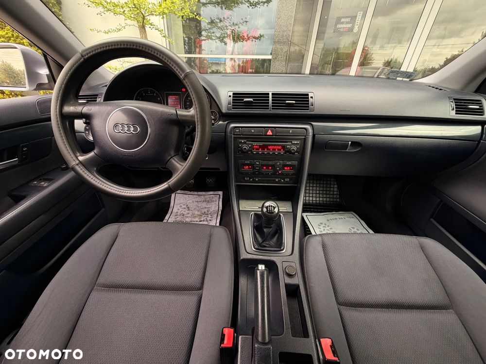 Audi A4 Limousine 1.8T - 13