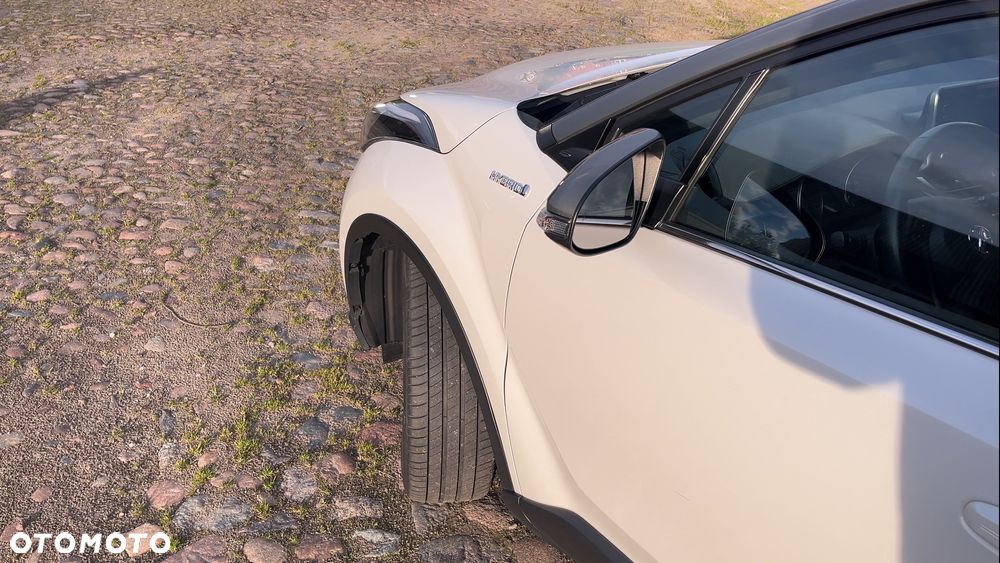 Toyota C-HR 2.0 Hybrid Executive - 5