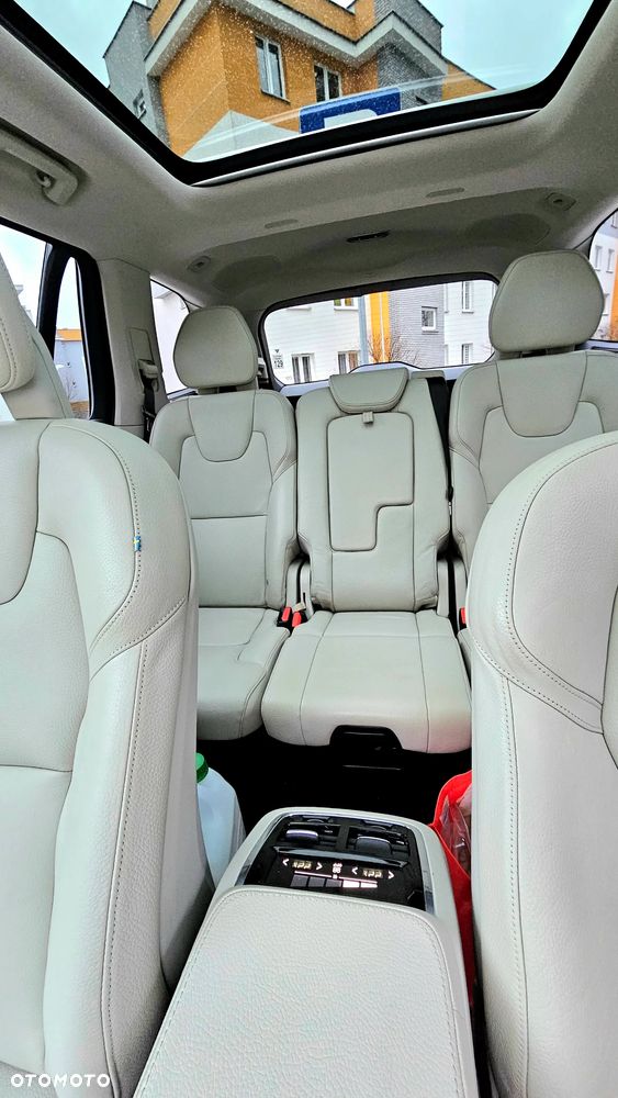 Volvo XC 90 T6 AWD Momentum 7os - 16
