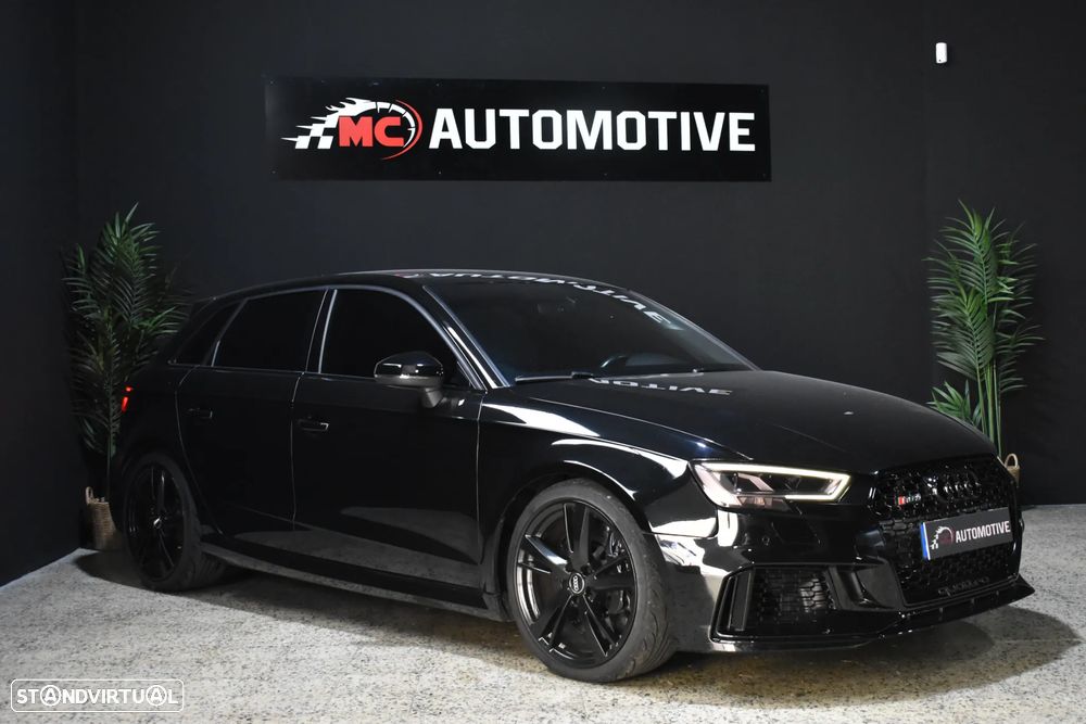 Audi RS3 Sportback 2.5 TFSI quattro S tronic - 3