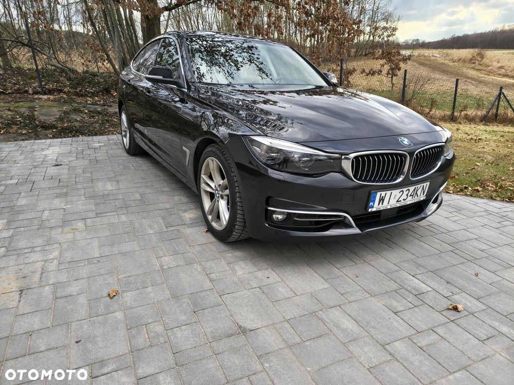 BMW 3GT 330i xDrive Luxury Line - 9