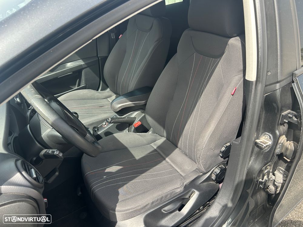 SEAT Leon 1.6 TDI Copa - 10