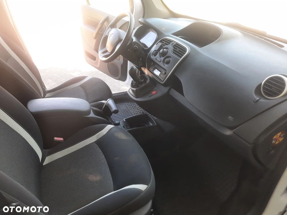 Renault Kangoo 1.5 dCi Business Eu6 - 16