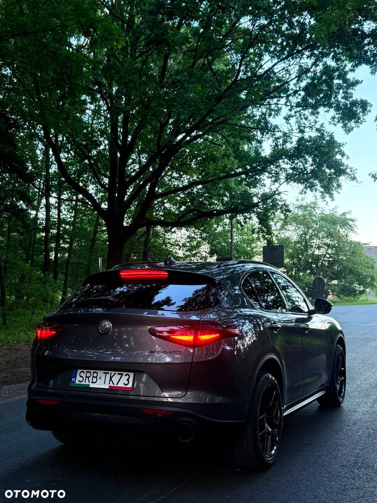 Alfa Romeo Stelvio 2.0 Turbo Veloce Q4 - 14