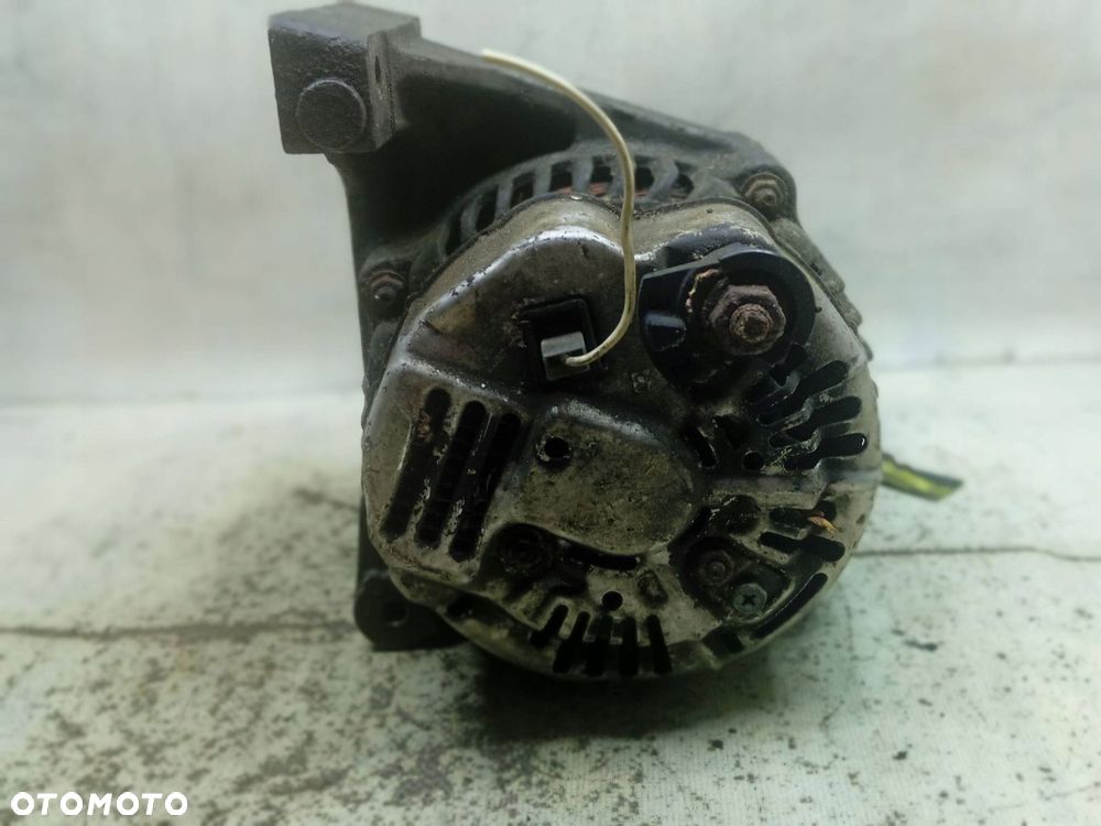 Alternator 9472908 Volvo V40 1.8 - 5
