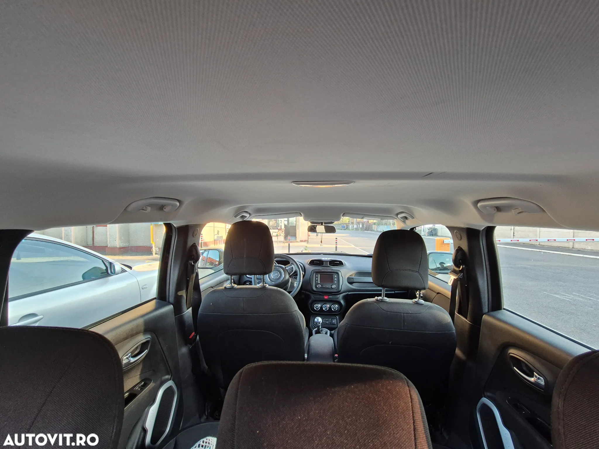 Jeep Renegade - 7