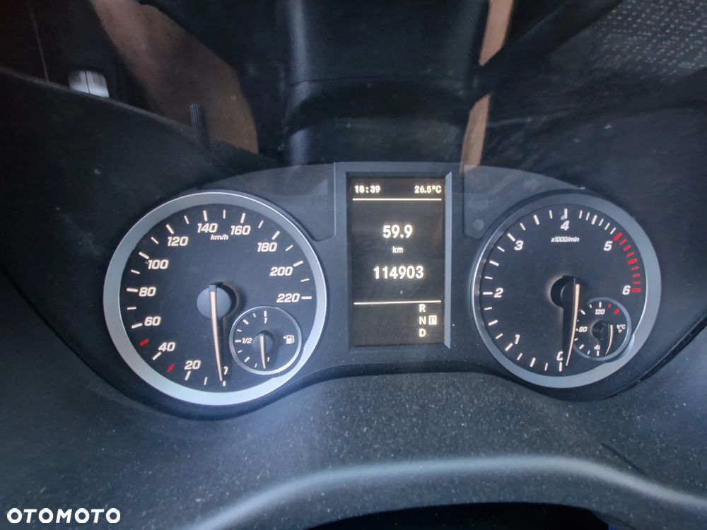 Mercedes-Benz Vito - 19
