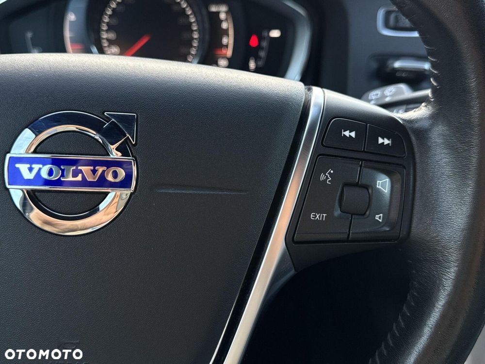 Volvo V60 - 19
